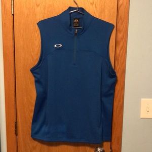 Oakley Golf Vest